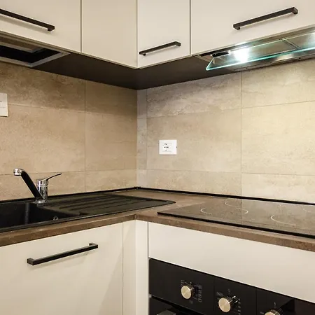 Goito Luxury Apartment, In The Historical Center Διαμέρισμα *